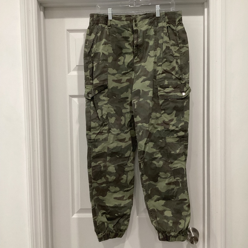 Garage Camo Cargo Pants